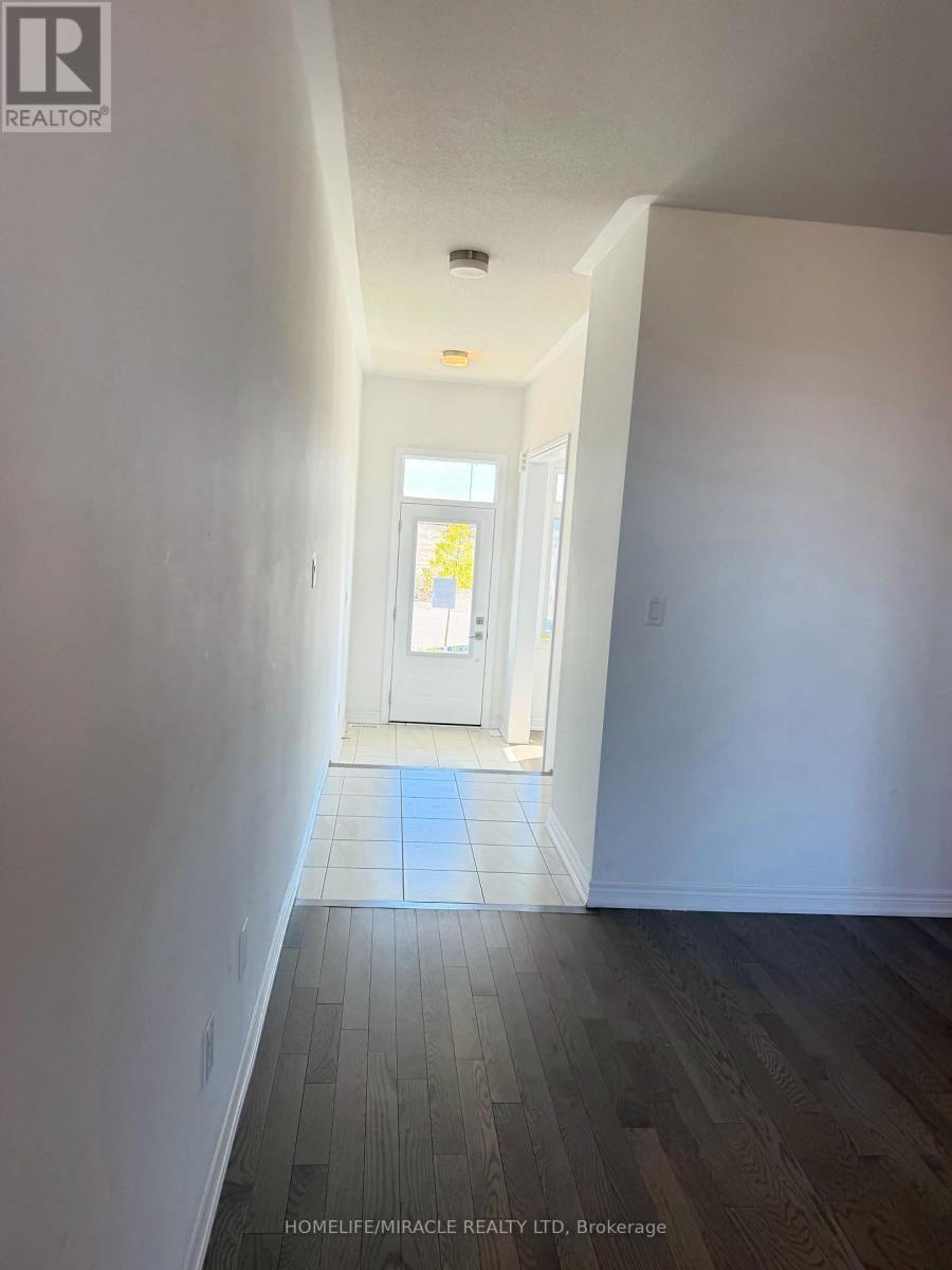 163 Fenchurch Manor, Barrie, ON