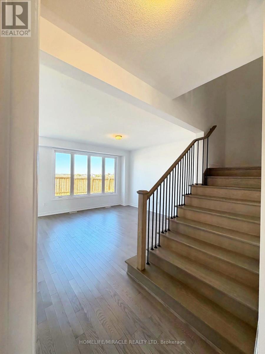 163 Fenchurch Manor, Barrie, ON