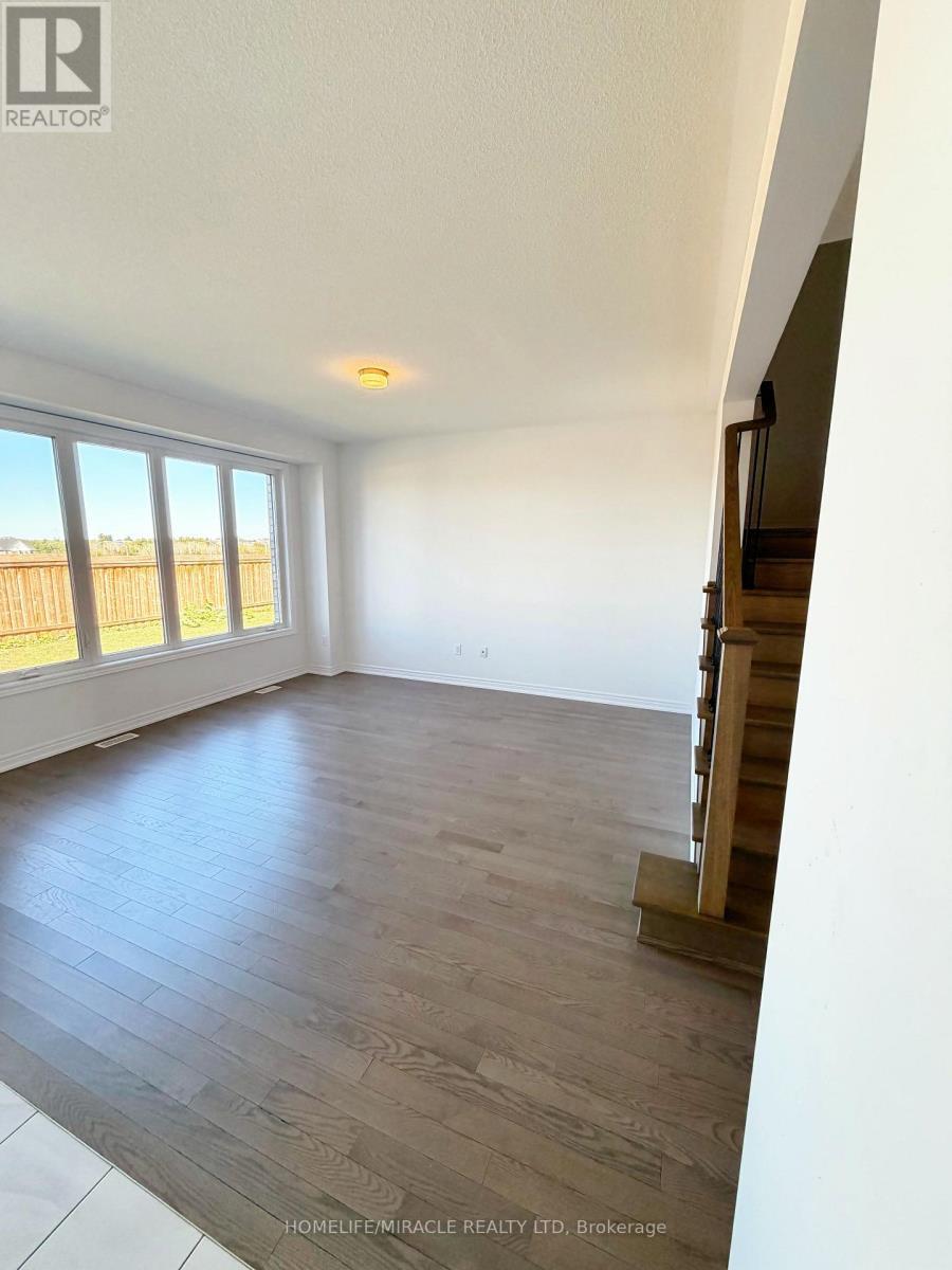 163 Fenchurch Manor, Barrie, ON