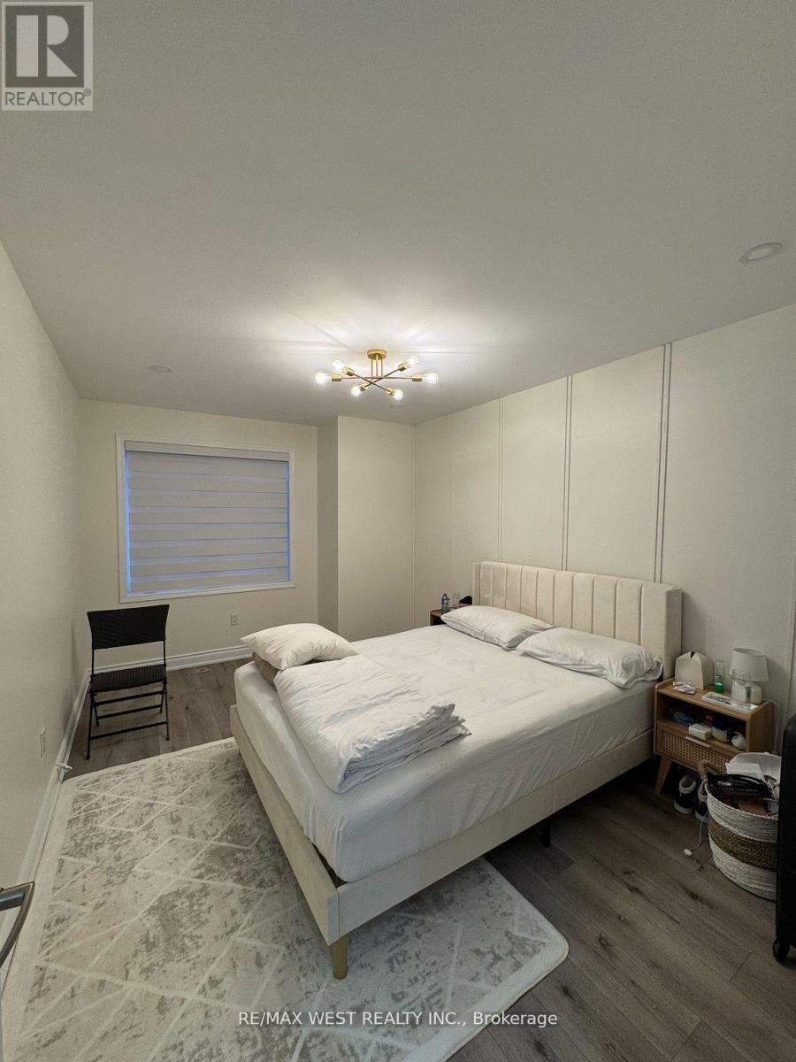 925 Burrows Gate, Milton, ON