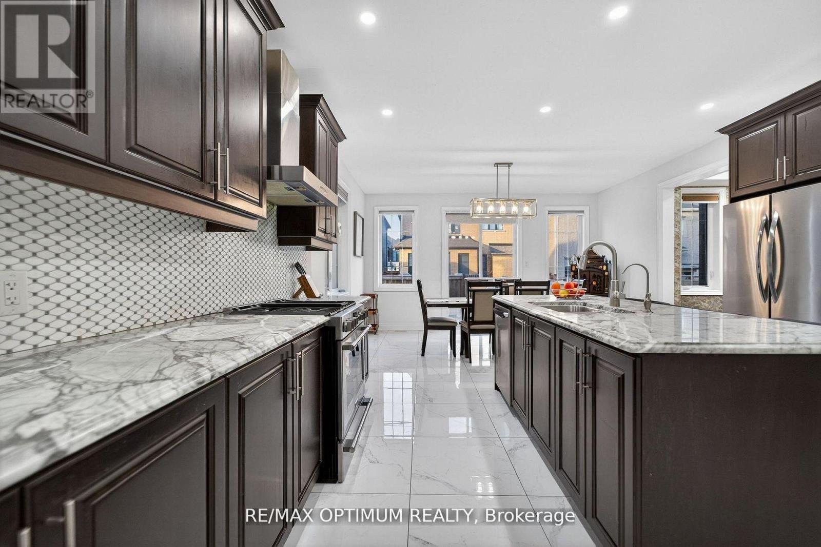 5 Blue Silo Way, Brampton, ON