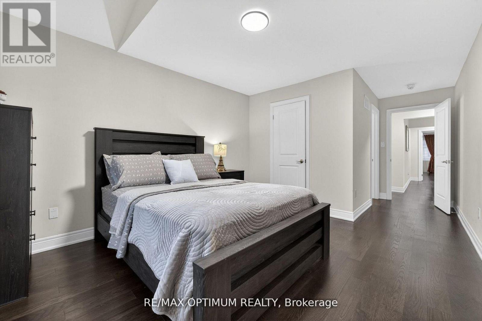 5 Blue Silo Way, Brampton, ON