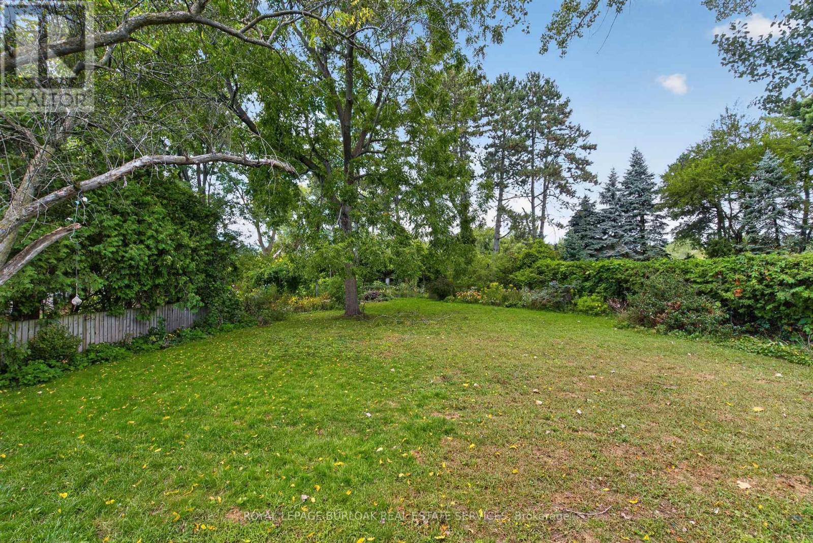539 Enfield Road, Burlington, ON