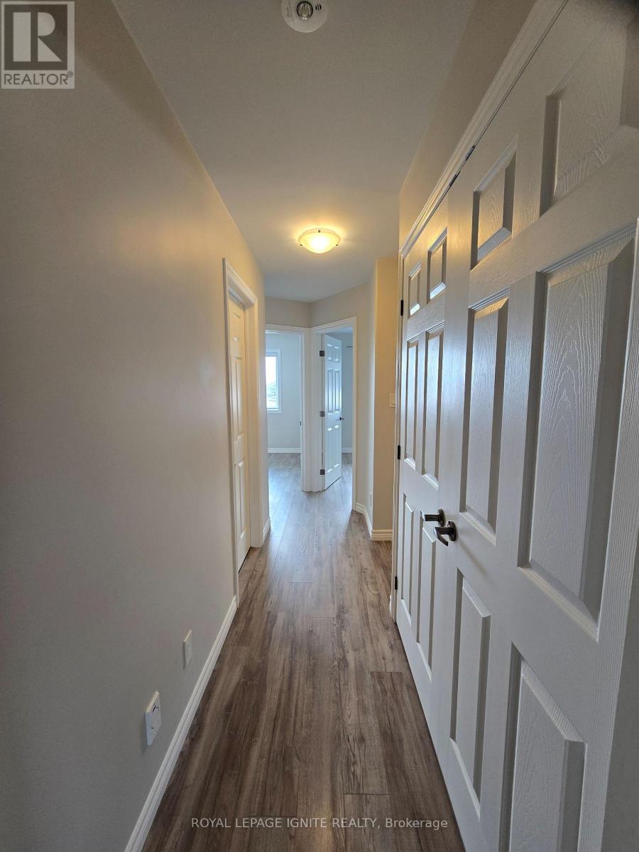 52 Cottonwood Drive, Belleville, ON