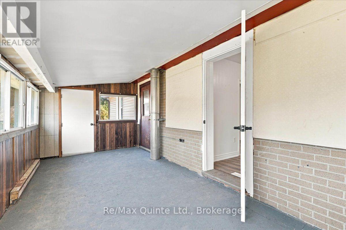 106 Whites Road, Quinte West (Sidney Ward), ON
