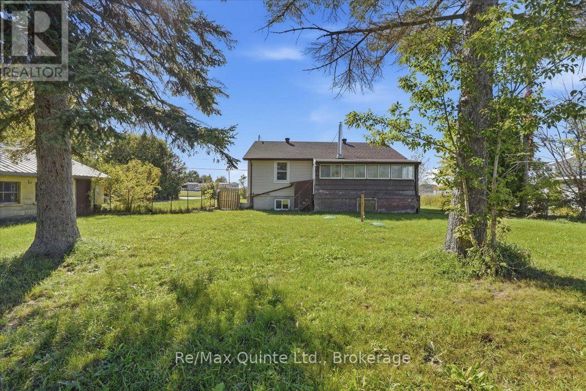 106 Whites Road, Quinte West (Sidney Ward), ON
