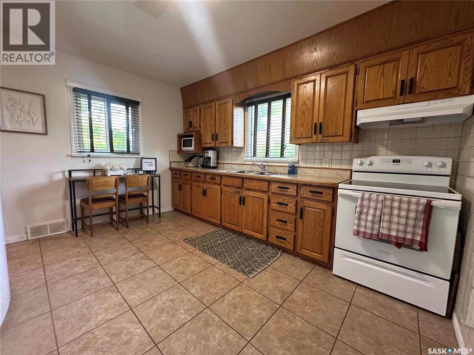 212 Sully Avenue, Orkney Rm No. 244, SK