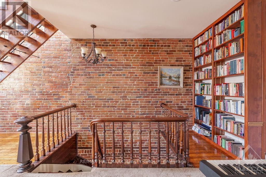 252 Daly Avenue, Ottawa, ON