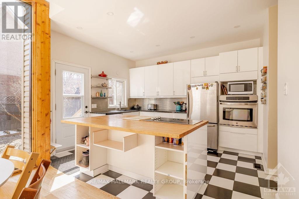 252 Daly Avenue, Ottawa, ON