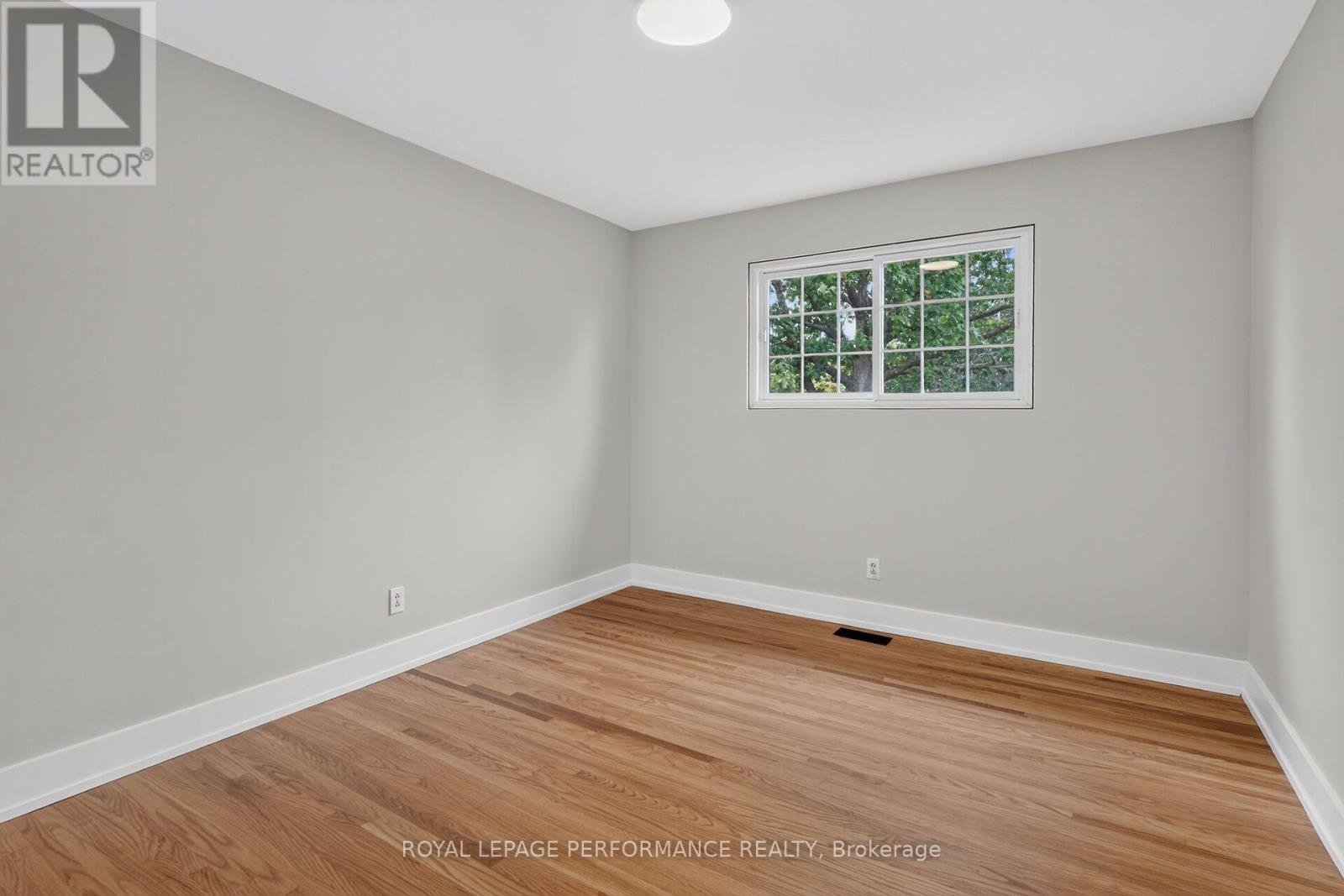 2337 Samuel Drive, Ottawa, ON