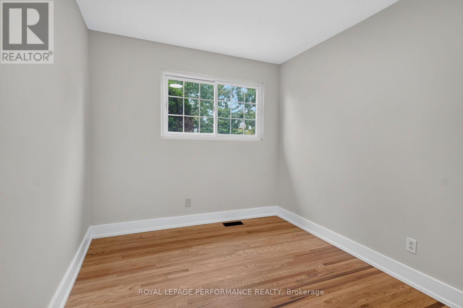 2337 Samuel Drive, Ottawa, ON