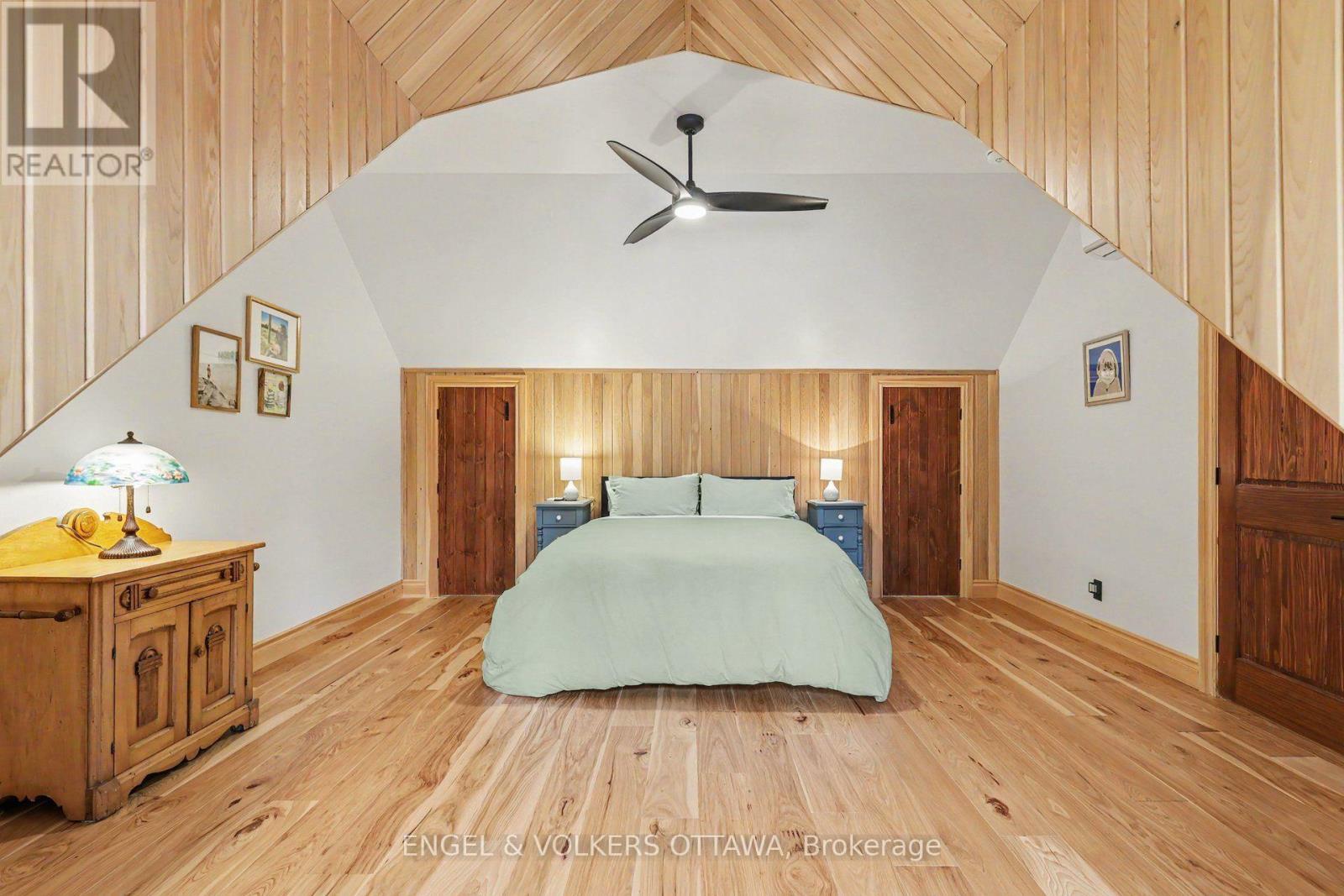 311 Clem Trail, Whitewater Region, ON