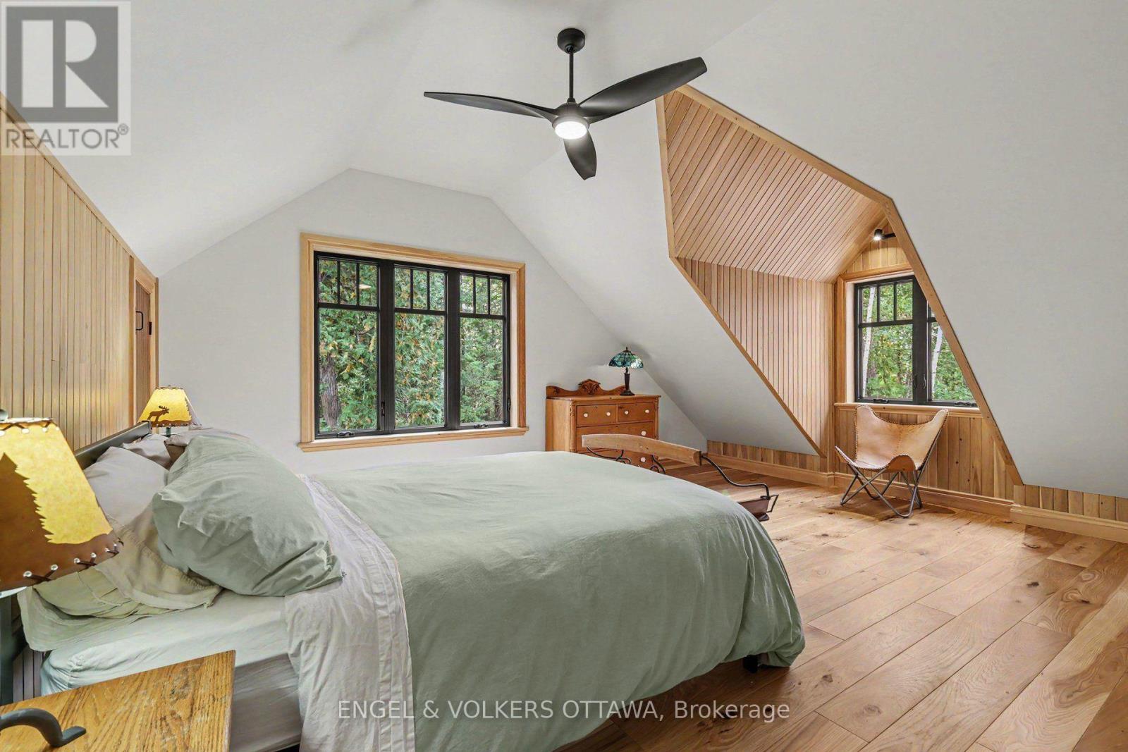 311 Clem Trail, Whitewater Region, ON