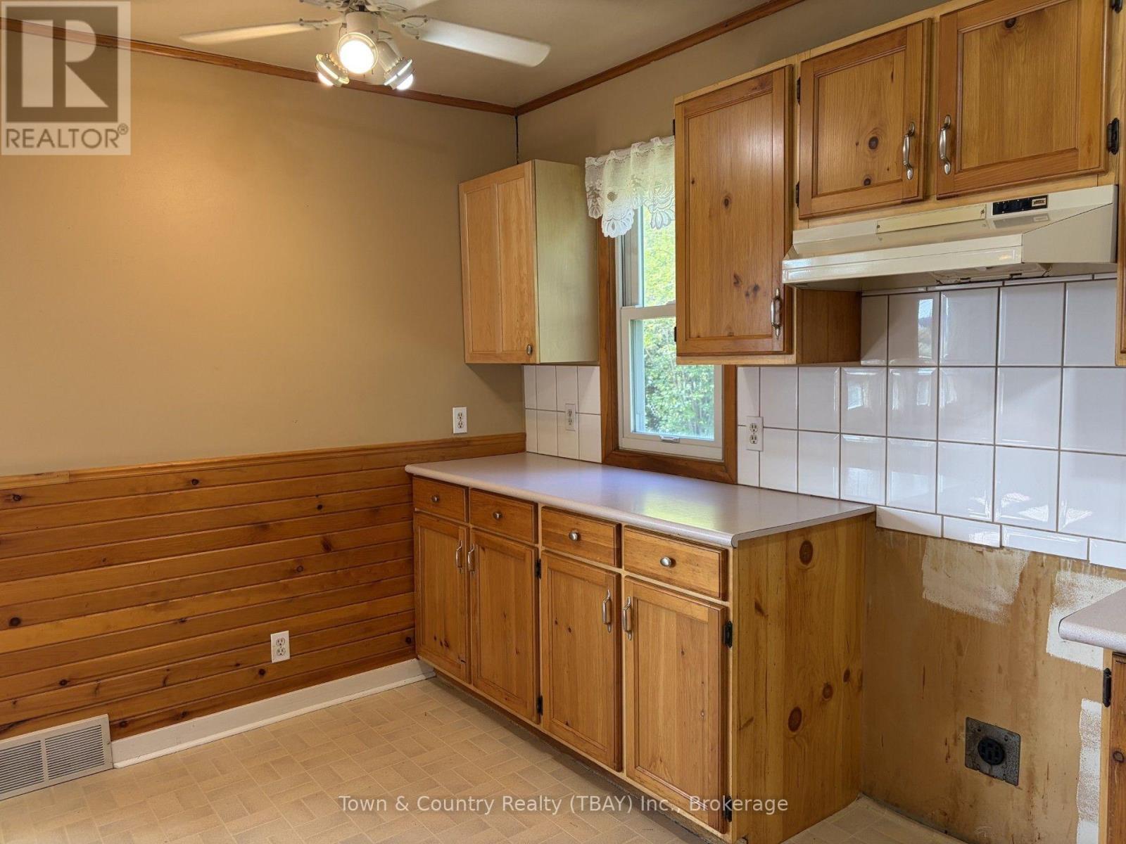 23 Gresley Court E, Thunder Bay (Current River), ON