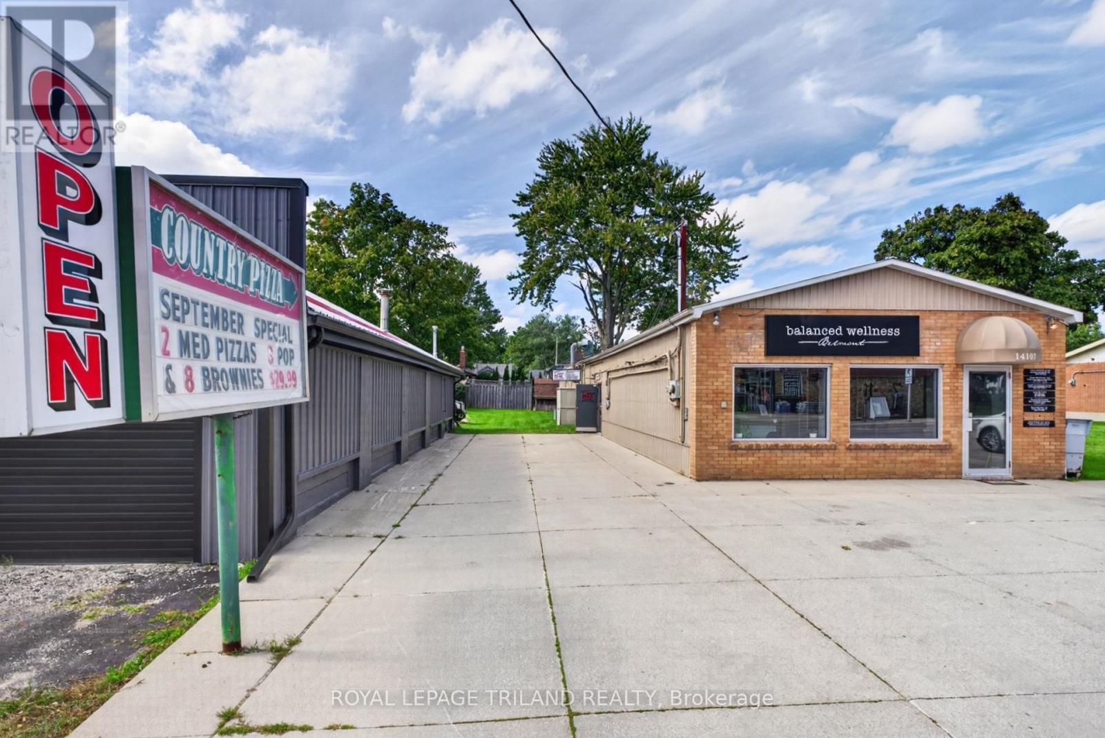 Country Pizza - Rear of Building - 14107 Belmont Road, Central Elgin (Belmont), ON