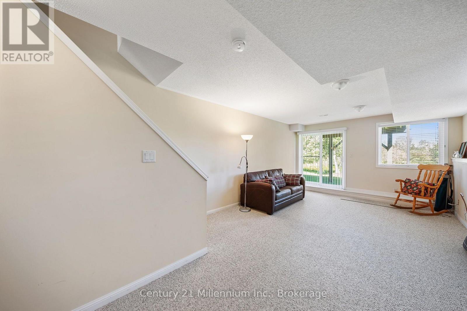 75 Green Briar Drive, Collingwood, ON