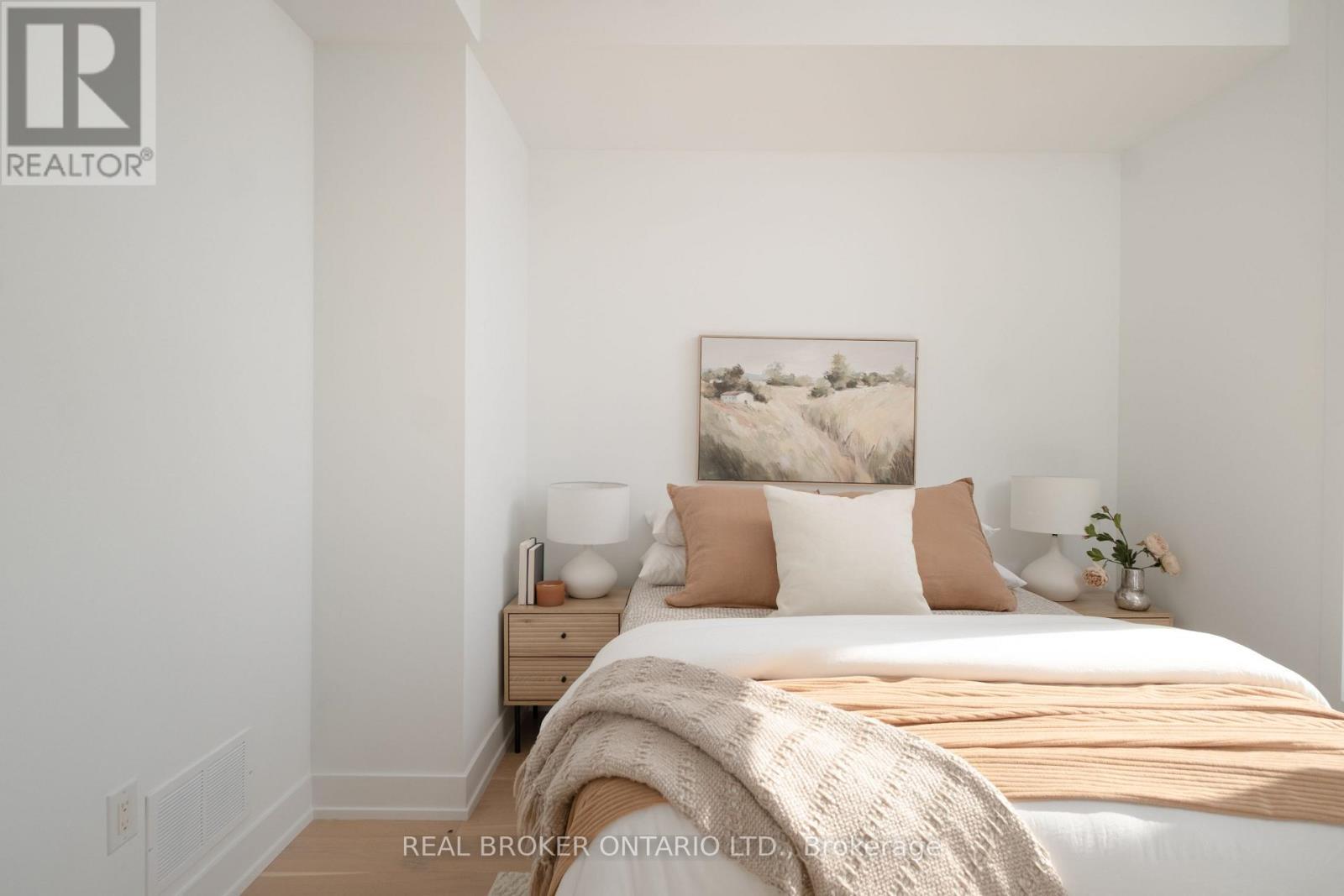 62A Perth Avenue, Toronto, ON