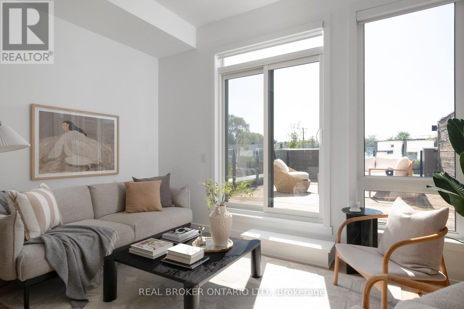 62A Perth Avenue, Toronto, ON