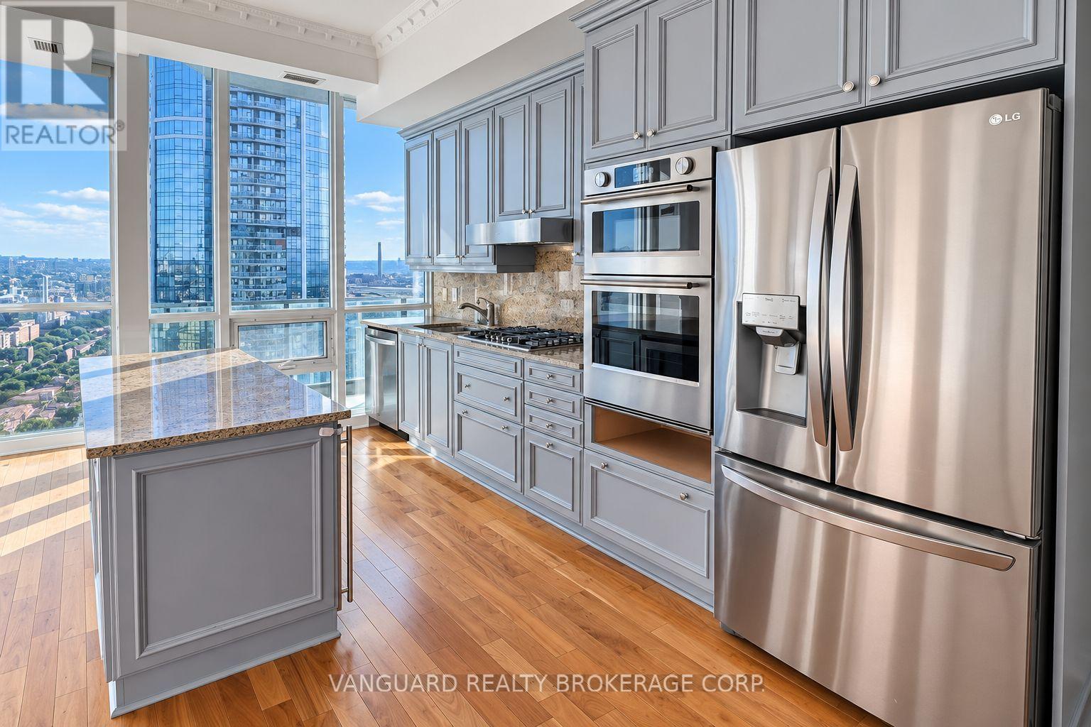 5104 - 16 Harbour Street, Toronto, ON