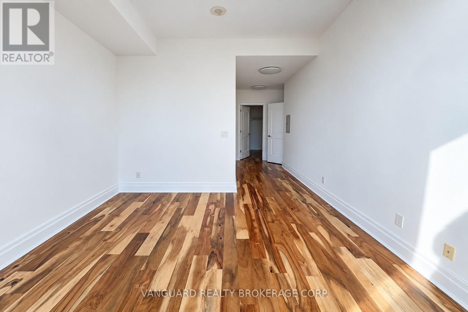5104 - 16 Harbour Street, Toronto, ON