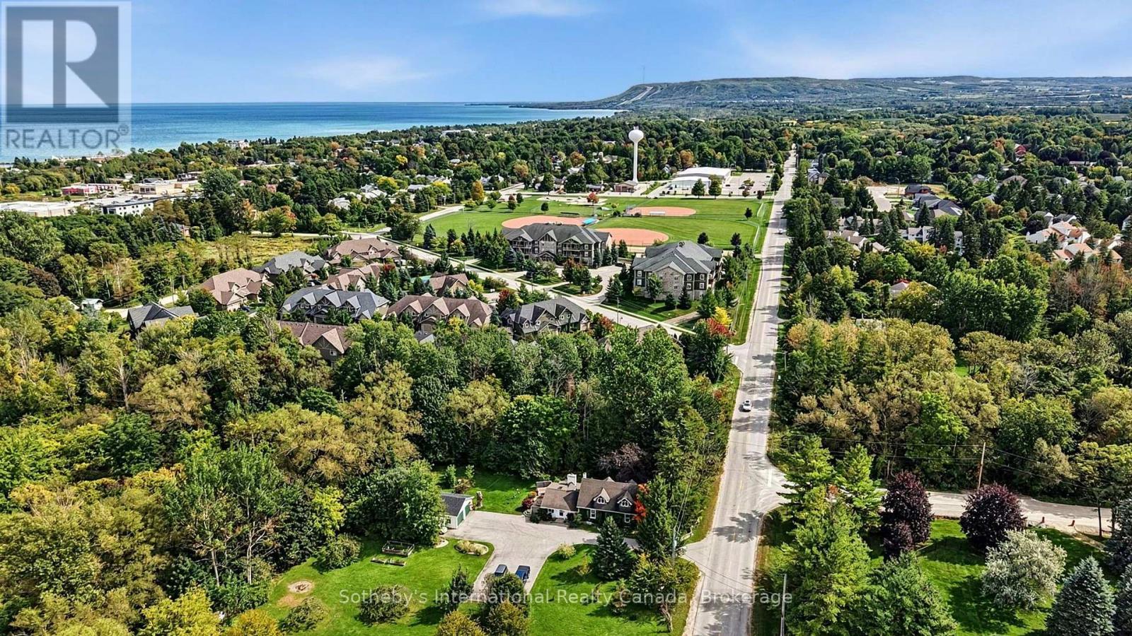 9 Meadowbrook Lane, Blue Mountains, ON
