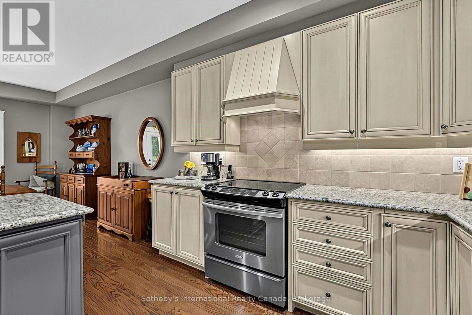 9 Meadowbrook Lane, Blue Mountains, ON