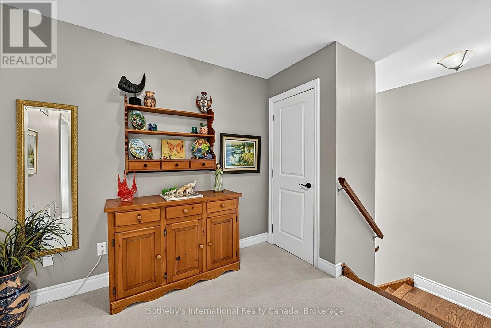 9 Meadowbrook Lane, Blue Mountains, ON