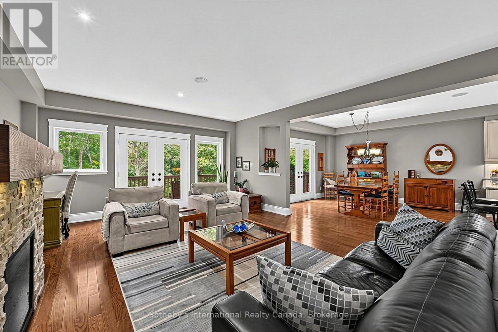 9 Meadowbrook Lane, Blue Mountains, ON