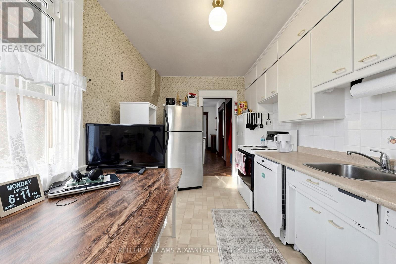 130 Elmer Avenue, Toronto, ON