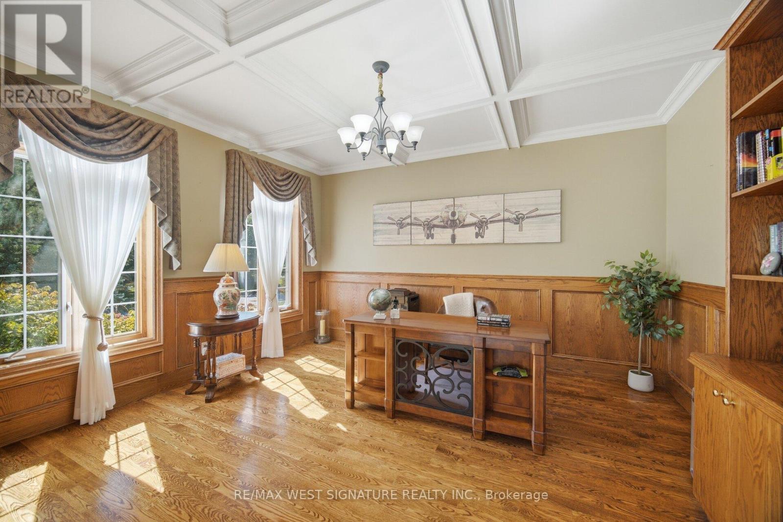 22 Di Nardo Court, King, ON
