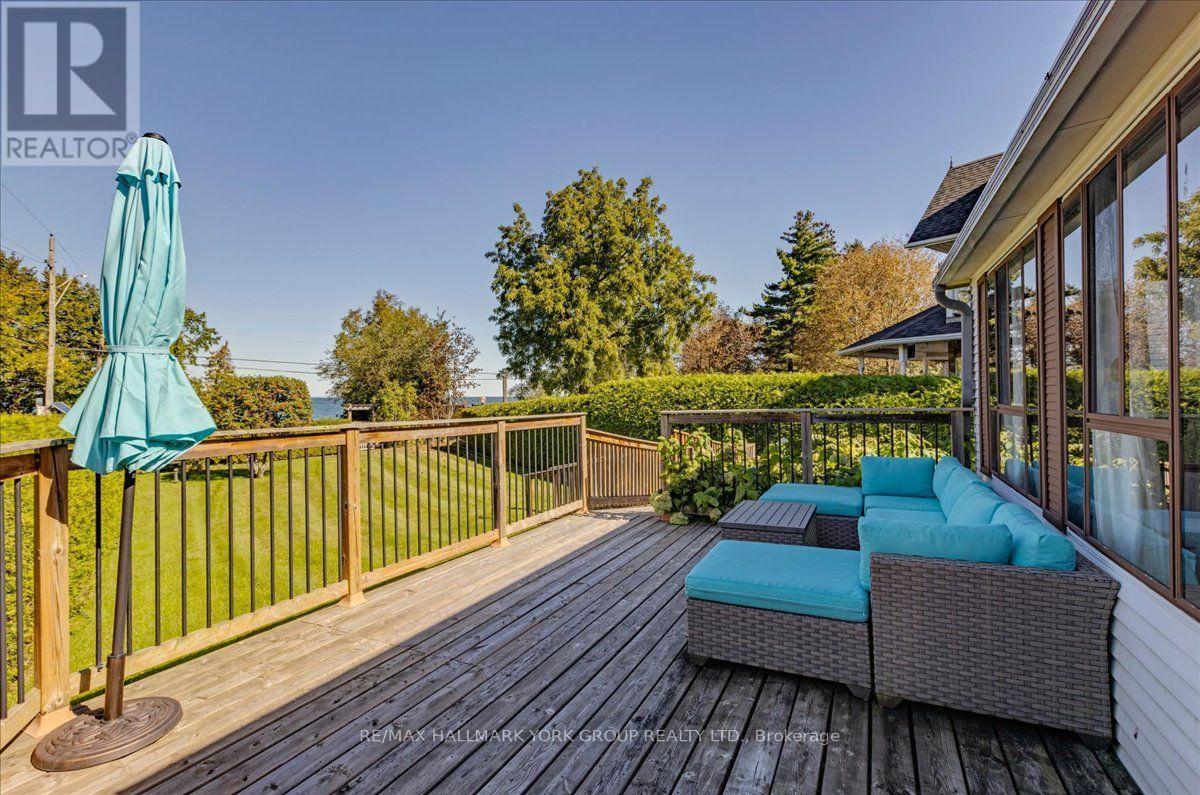 525 Lake Drive E, Georgina, ON