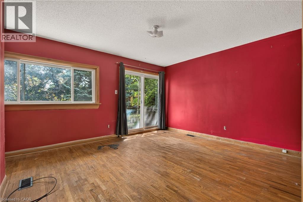 539 Enfield Road, Burlington, ON