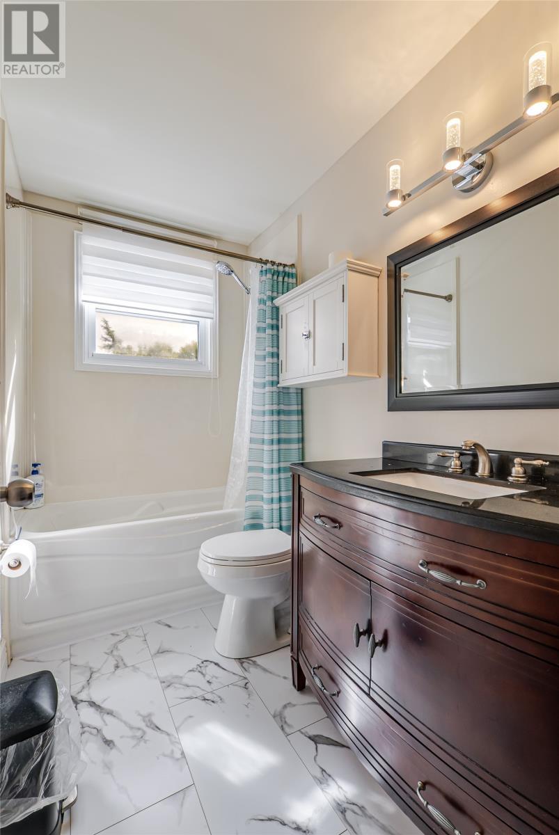 20 Harnum Crescent, Mount Pearl, NL