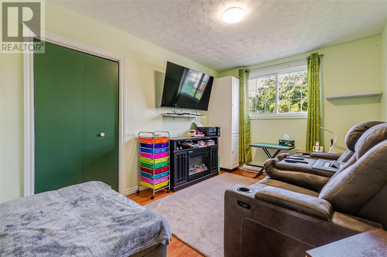 20 Harnum Crescent, Mount Pearl, NL