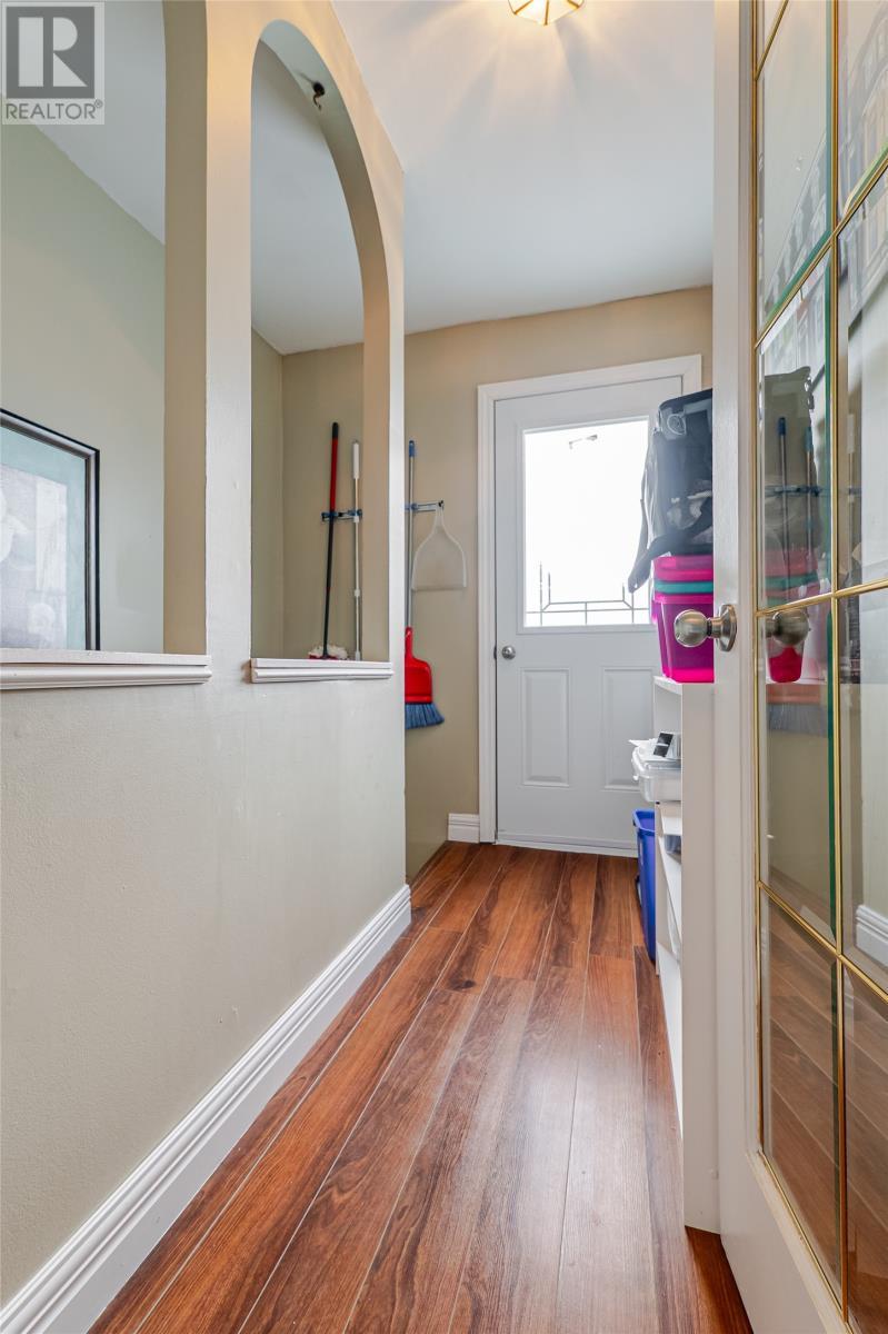 20 Harnum Crescent, Mount Pearl, NL