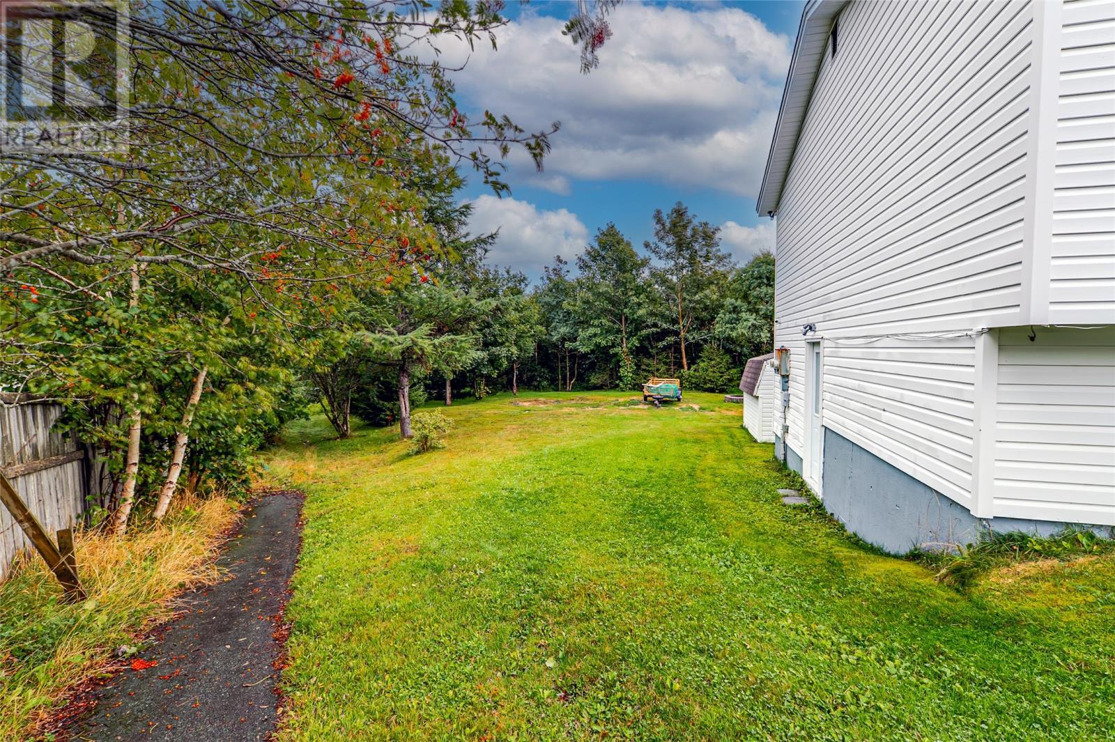 20 Harnum Crescent, Mount Pearl, NL