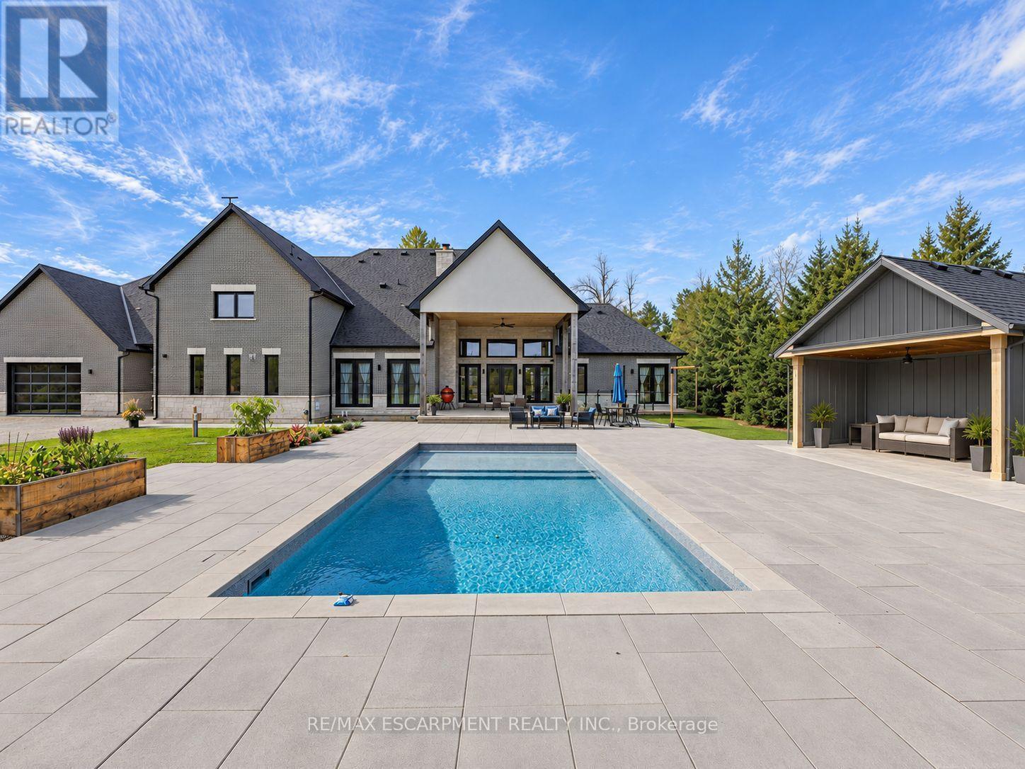 4143 Concession Rd 11, Puslinch, ON