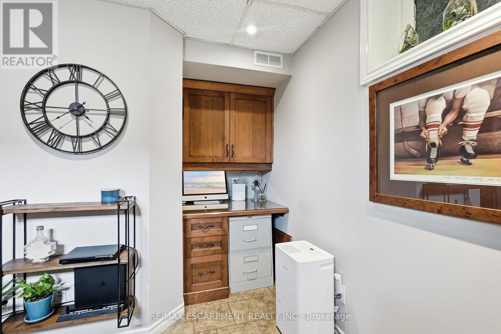 826 Millgrove Side Road, Hamilton, ON