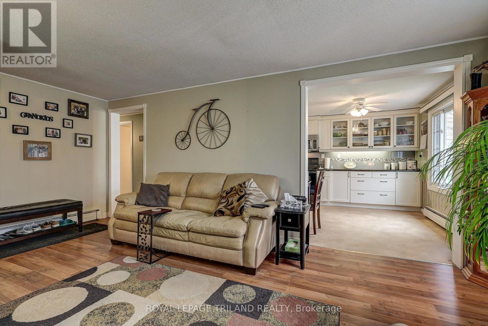 58 Vanbuskirk Drive, St. Thomas, ON