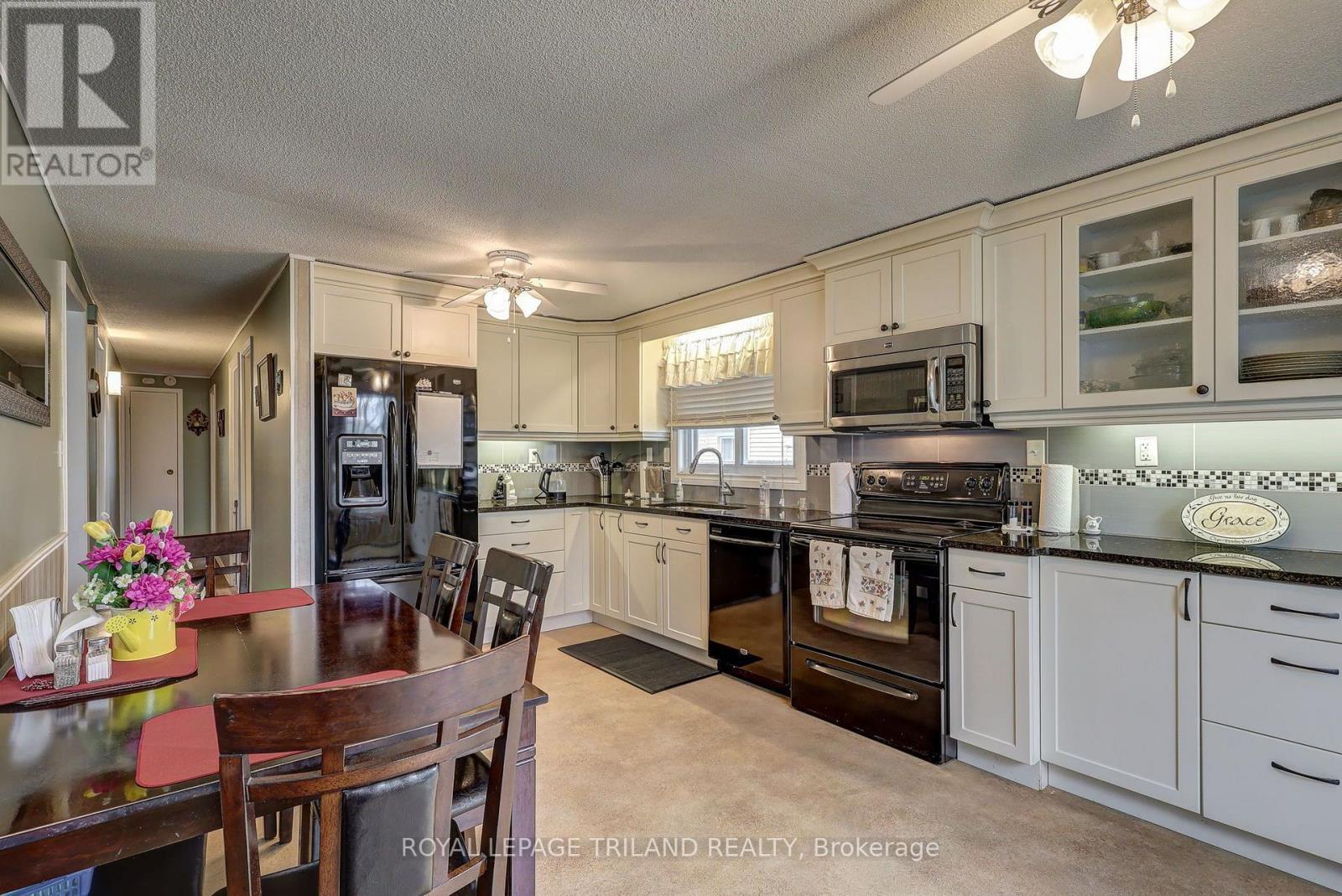 58 Vanbuskirk Drive, St. Thomas, ON