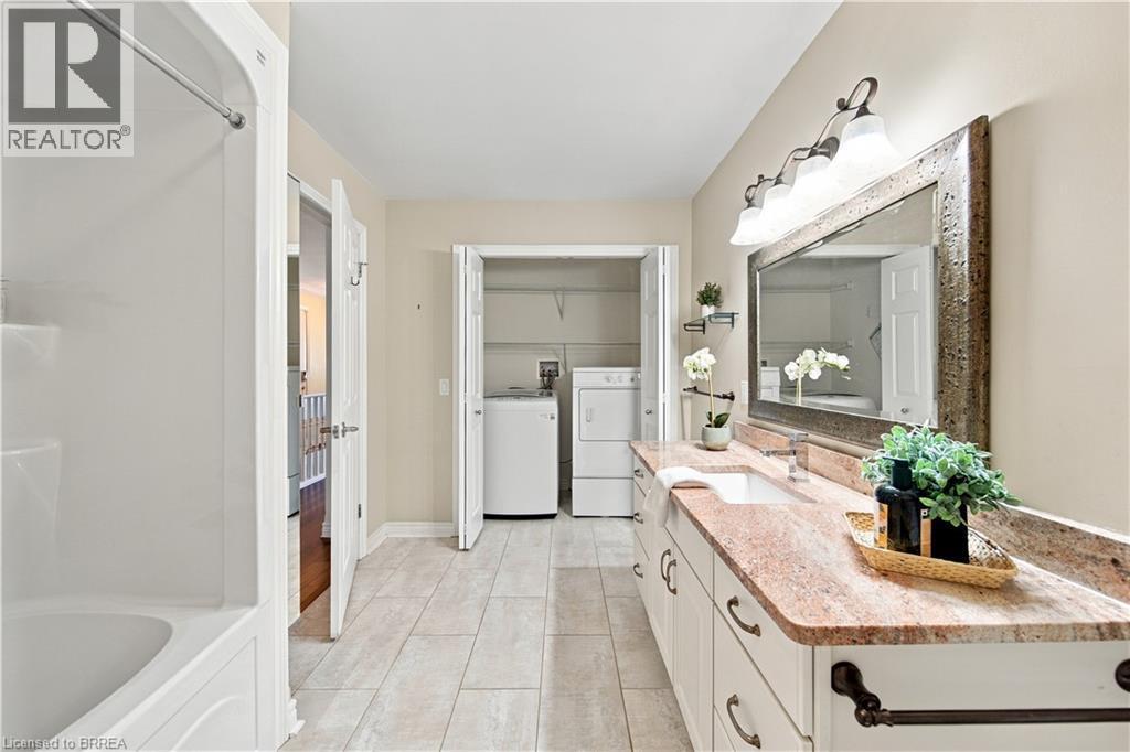 9 Schertzberg Lane Unit# 25, Brantford, ON