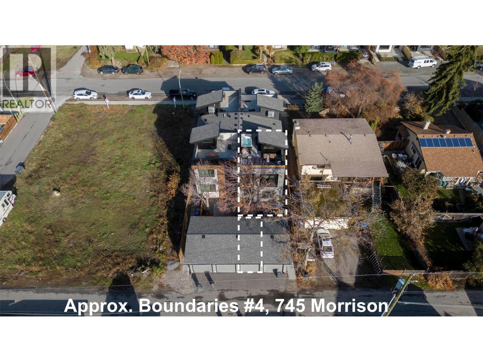 TH with roof top patio, fenced yard, and #3 Garage - 745 Morrison Avenue Unit# 4, Kelowna, BC