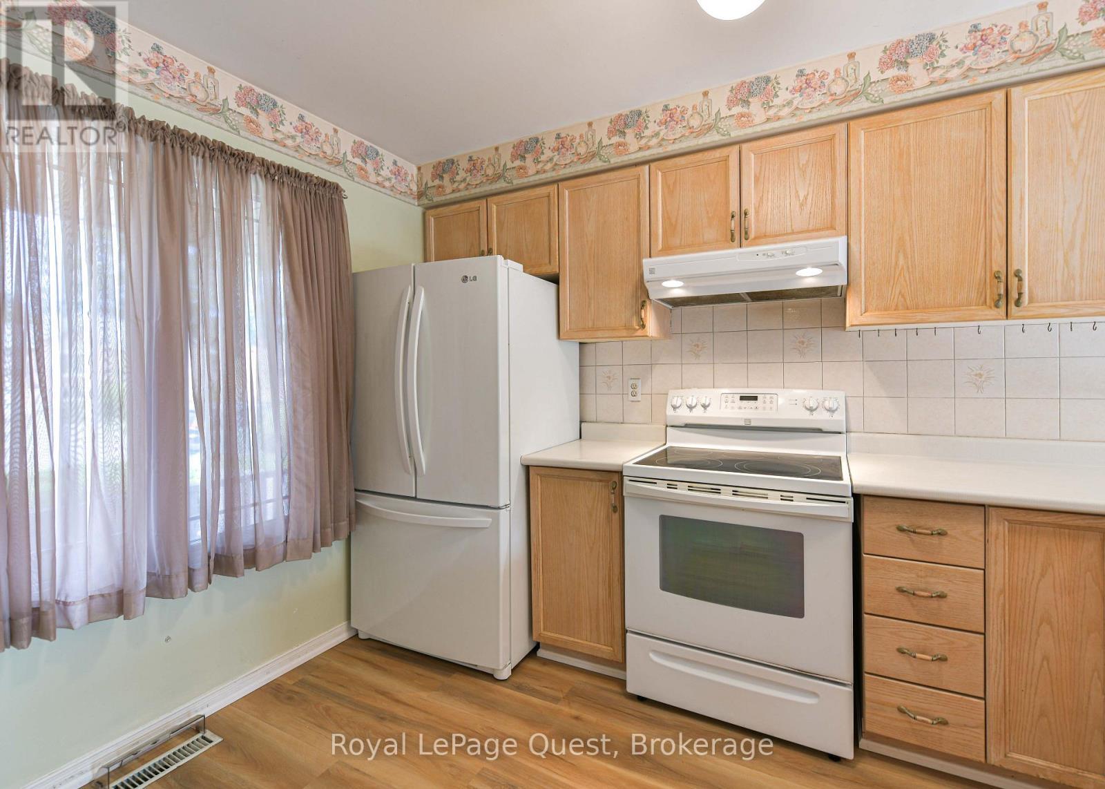 37 Ashton Street, Orillia, ON
