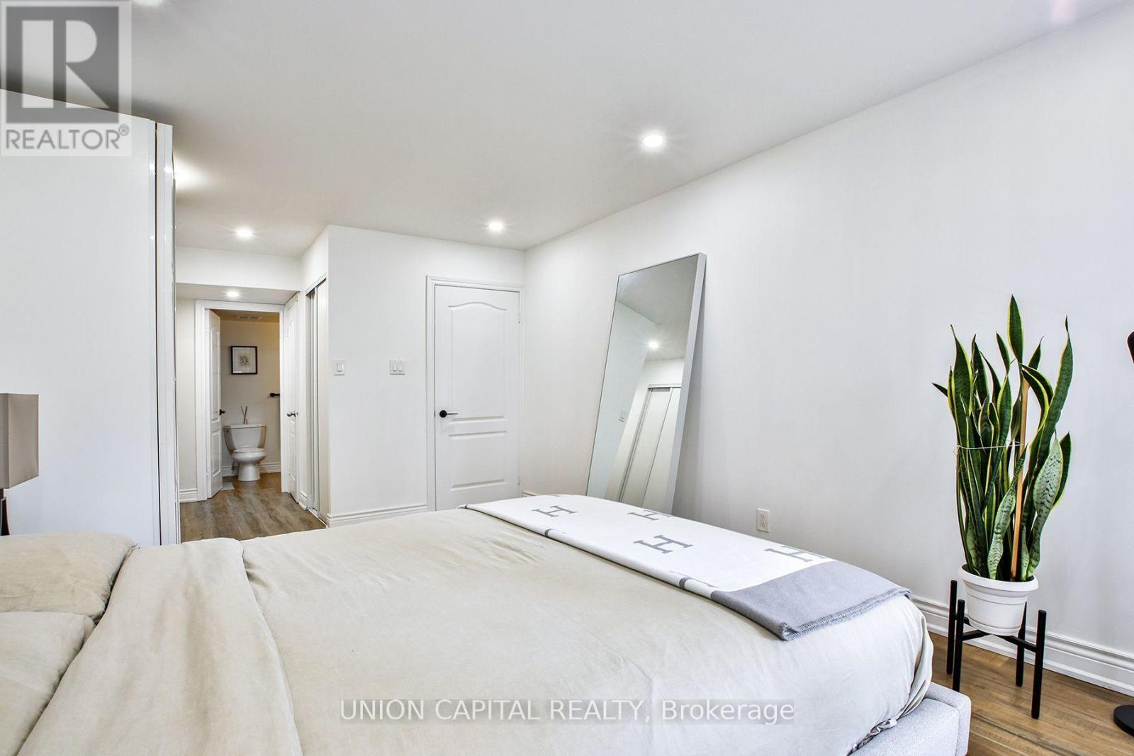 201 - 12 Sudbury Street, Toronto, ON