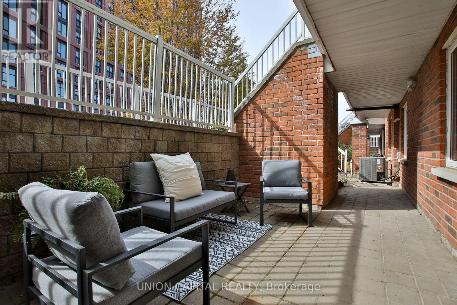 201 - 12 Sudbury Street, Toronto, ON