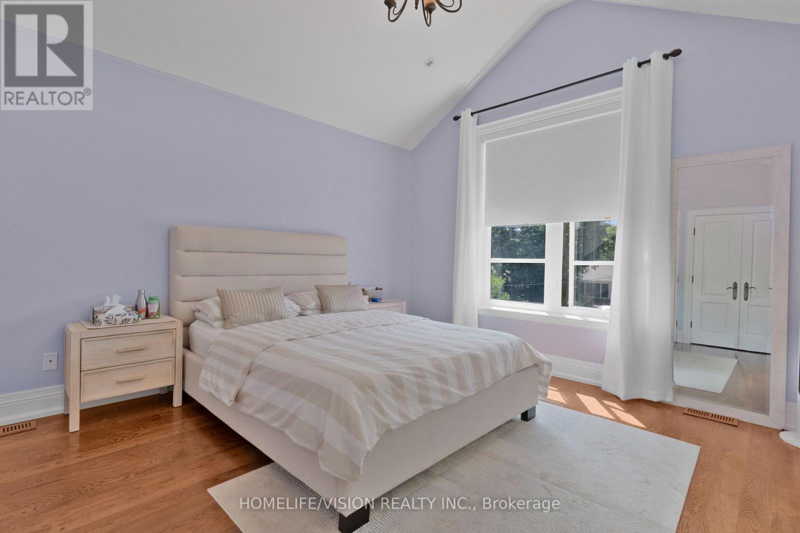 80 North Heights Road, Toronto, ON