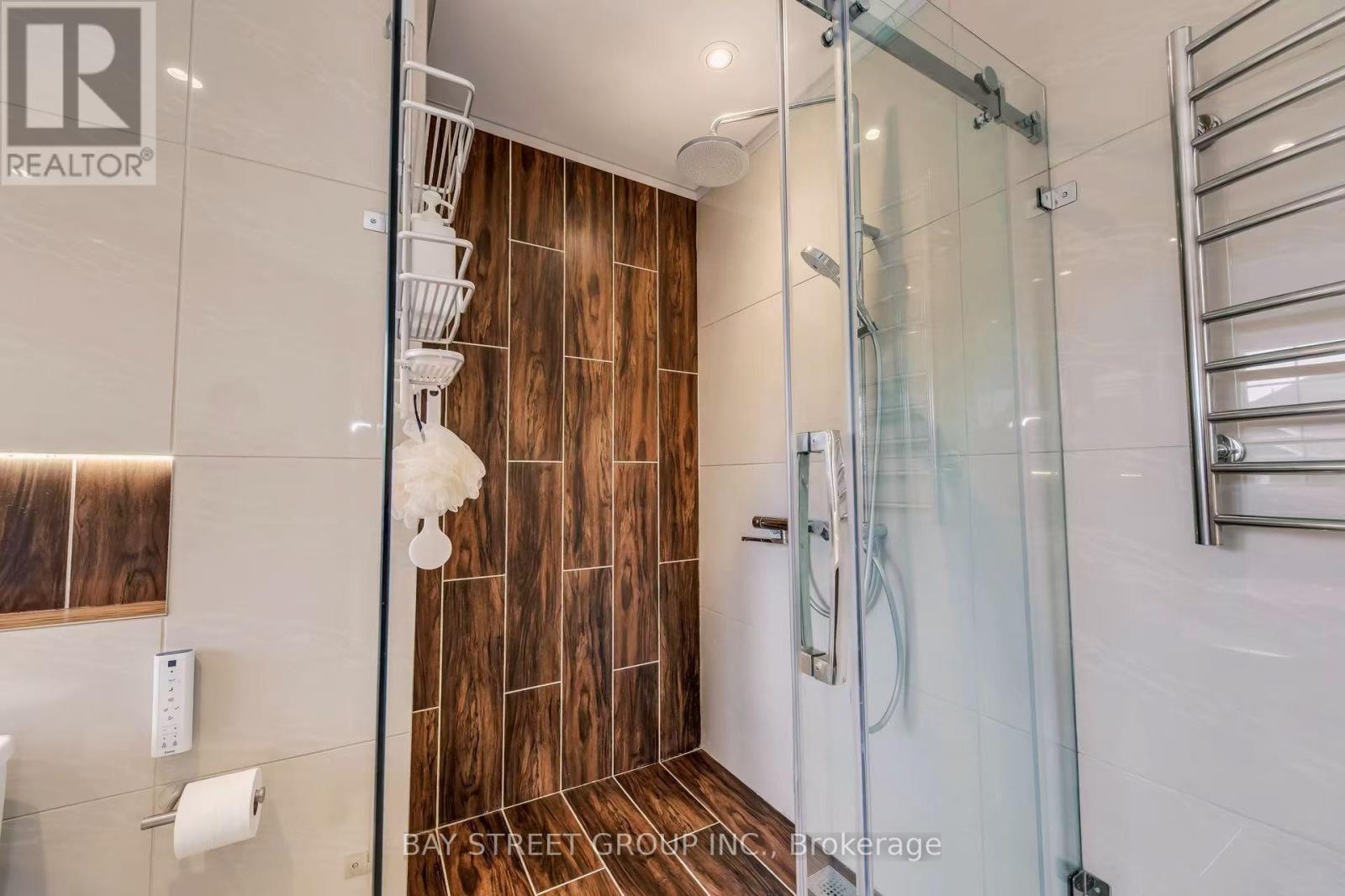 1087 Kestell Boulevard N, Oakville, ON