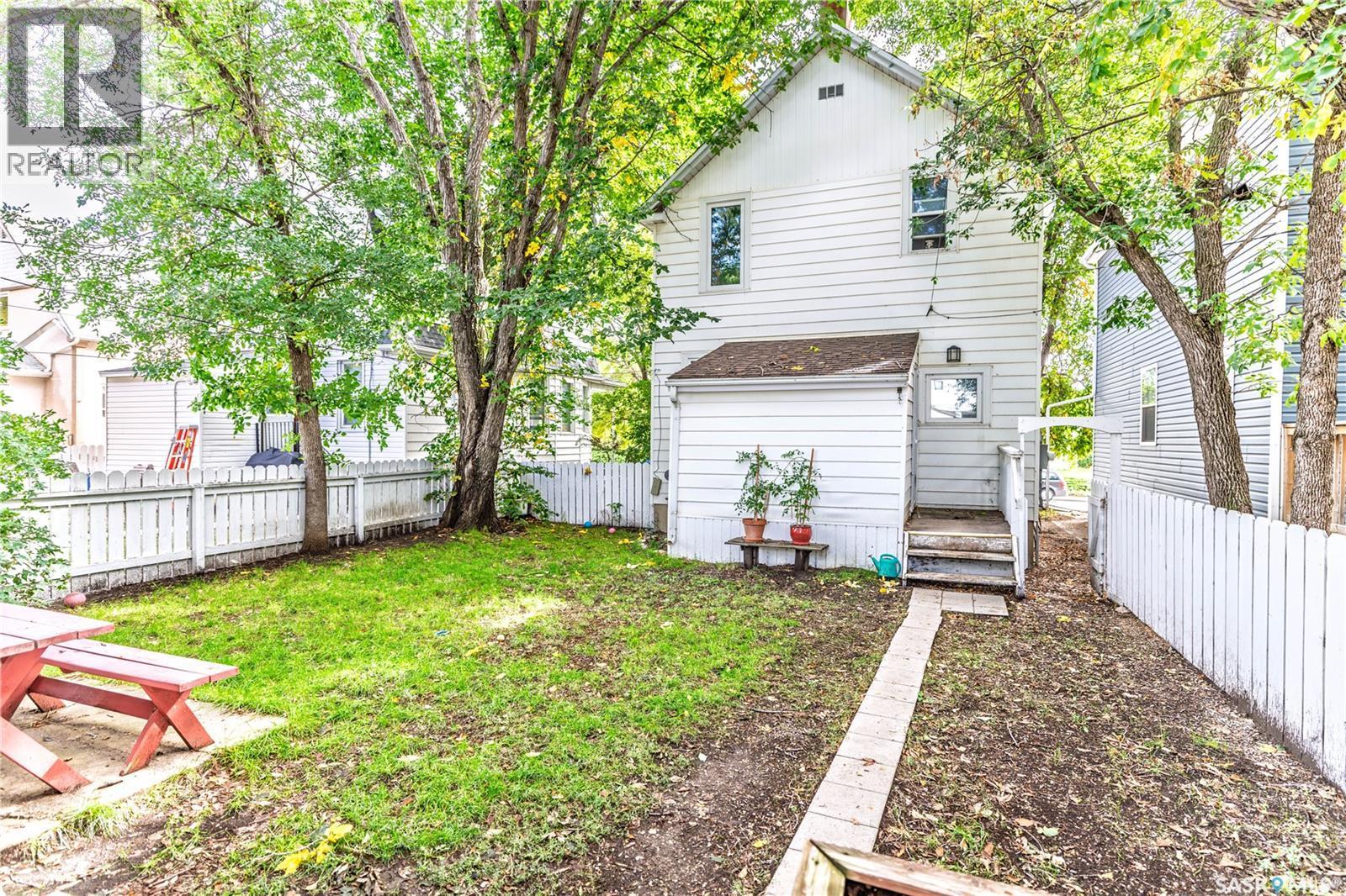 1132 Main Street N, Moose Jaw, SK