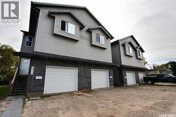201 10th STREET E Prince Albert, SK S6V 0Y8