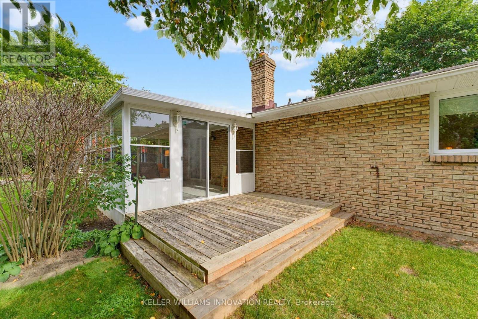 15 Mclaren Avenue N, North Perth, ON